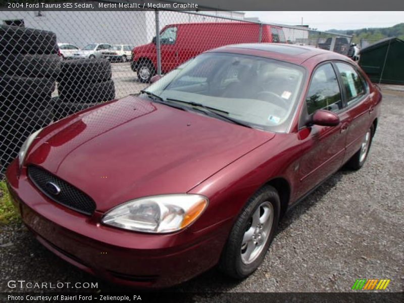 Merlot Metallic / Medium Graphite 2004 Ford Taurus SES Sedan