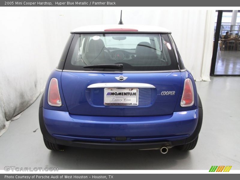 Hyper Blue Metallic / Panther Black 2005 Mini Cooper Hardtop