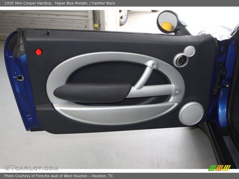 Hyper Blue Metallic / Panther Black 2005 Mini Cooper Hardtop