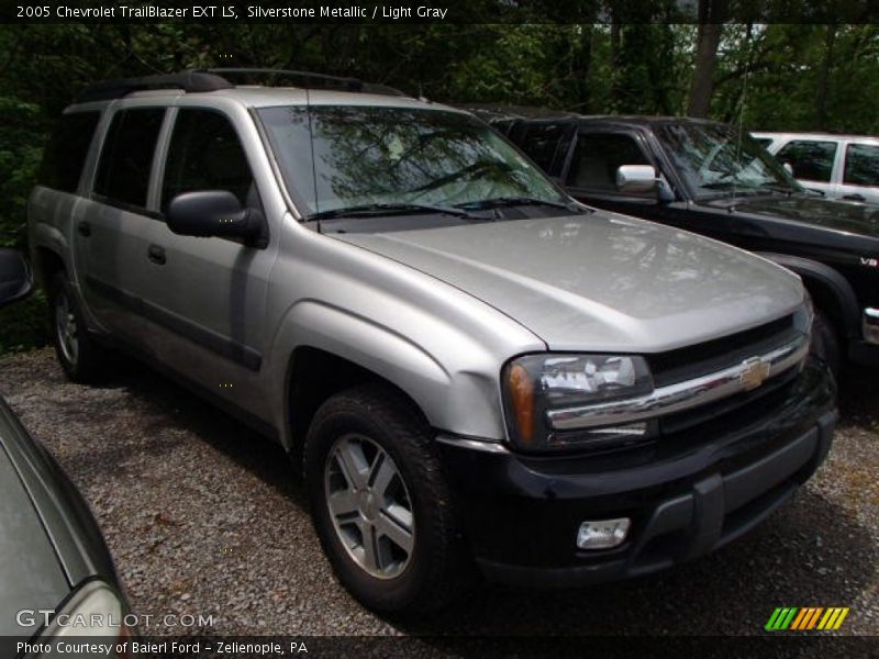 Silverstone Metallic / Light Gray 2005 Chevrolet TrailBlazer EXT LS