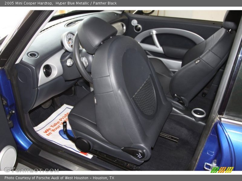 Hyper Blue Metallic / Panther Black 2005 Mini Cooper Hardtop