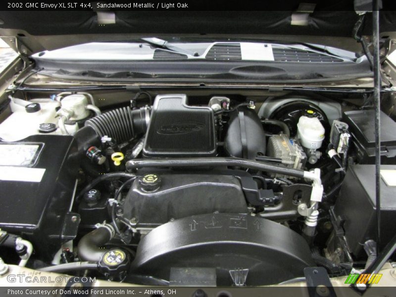 Sandalwood Metallic / Light Oak 2002 GMC Envoy XL SLT 4x4