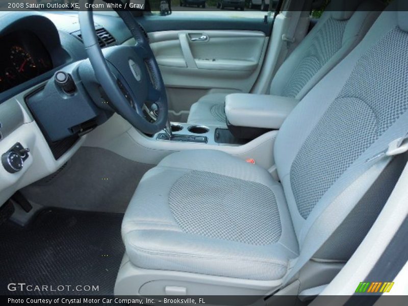  2008 Outlook XE Gray Interior
