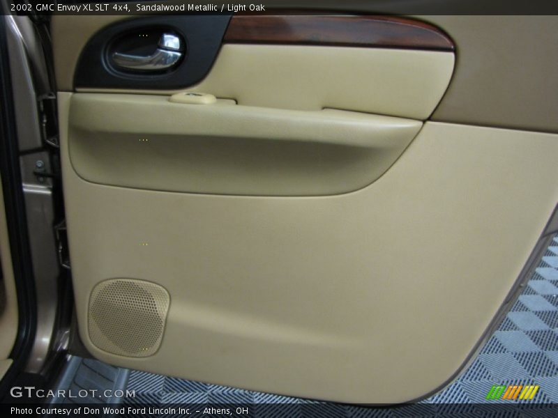 Sandalwood Metallic / Light Oak 2002 GMC Envoy XL SLT 4x4