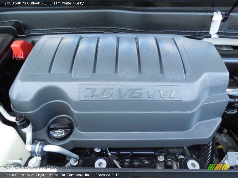 Cream White / Gray 2008 Saturn Outlook XE