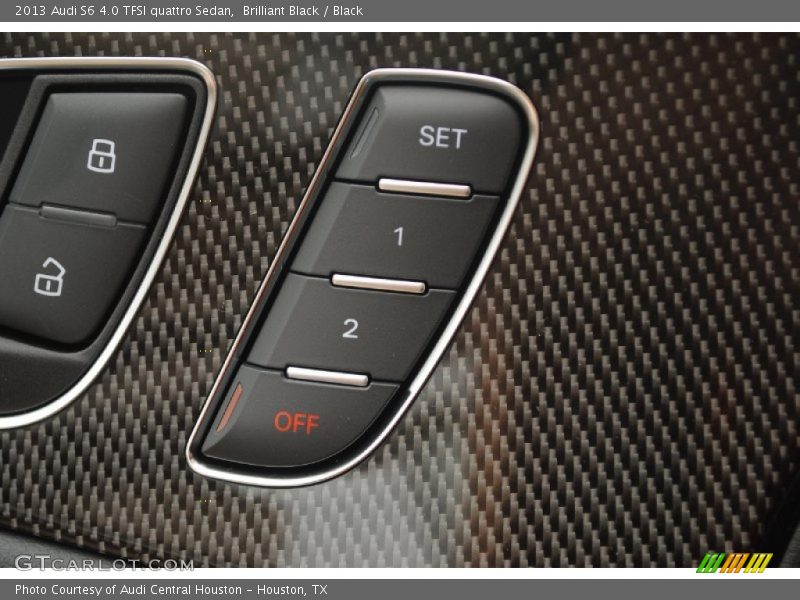 Controls of 2013 S6 4.0 TFSI quattro Sedan