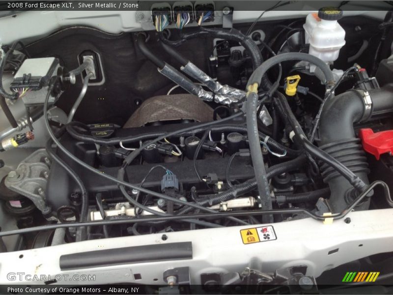 Silver Metallic / Stone 2008 Ford Escape XLT