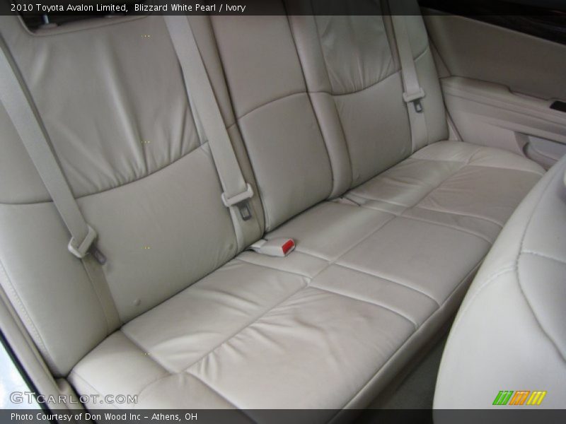 Blizzard White Pearl / Ivory 2010 Toyota Avalon Limited