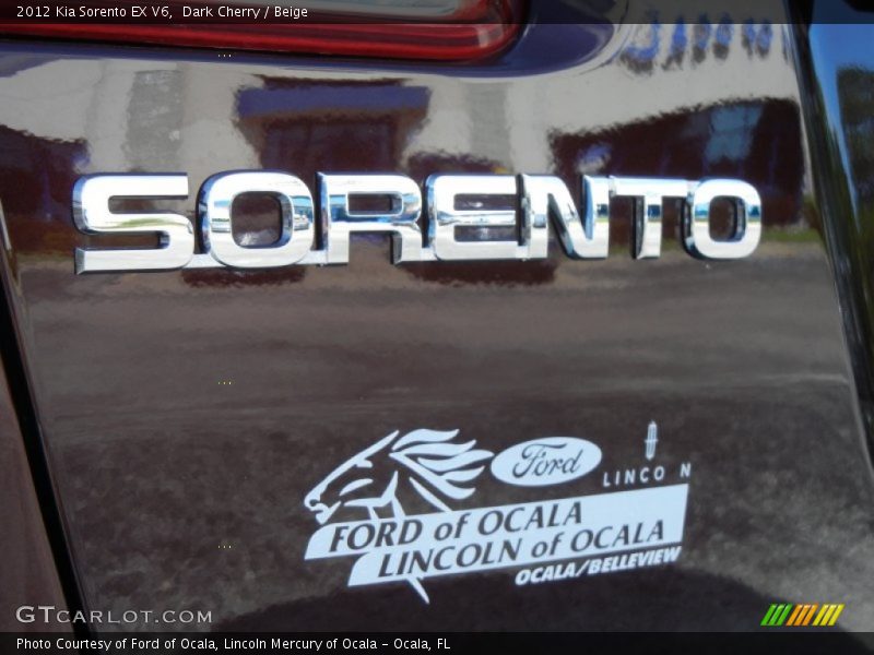 Dark Cherry / Beige 2012 Kia Sorento EX V6