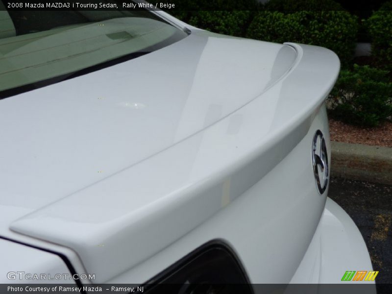 Rally White / Beige 2008 Mazda MAZDA3 i Touring Sedan