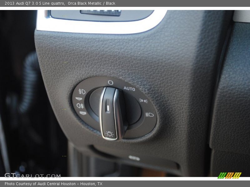 Orca Black Metallic / Black 2013 Audi Q7 3.0 S Line quattro