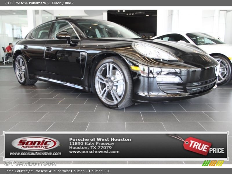 Black / Black 2013 Porsche Panamera S