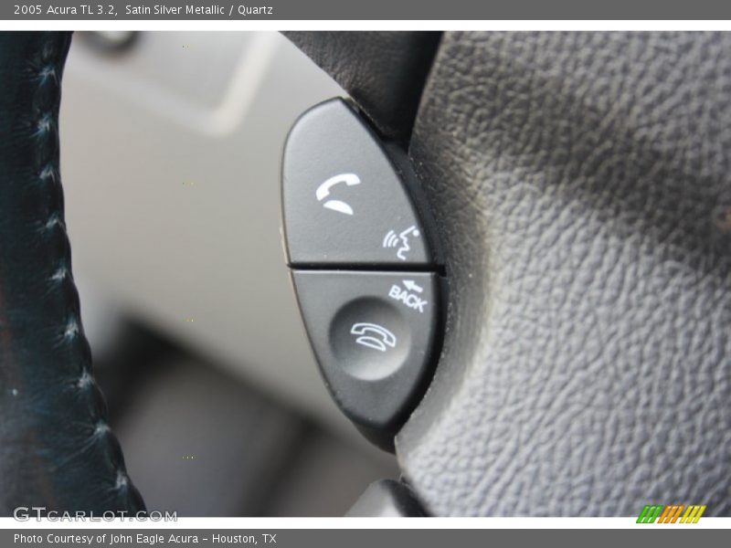 Controls of 2005 TL 3.2