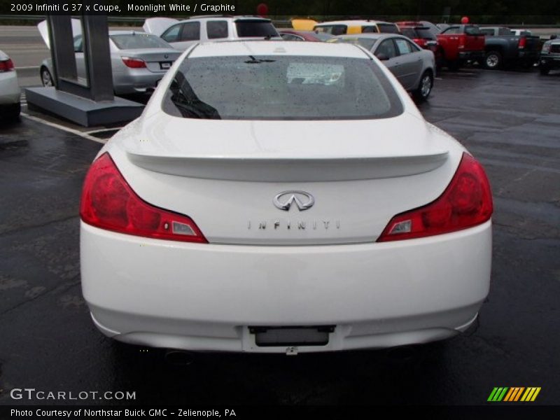 Moonlight White / Graphite 2009 Infiniti G 37 x Coupe