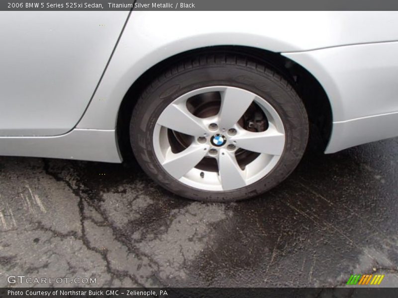 Titanium Silver Metallic / Black 2006 BMW 5 Series 525xi Sedan