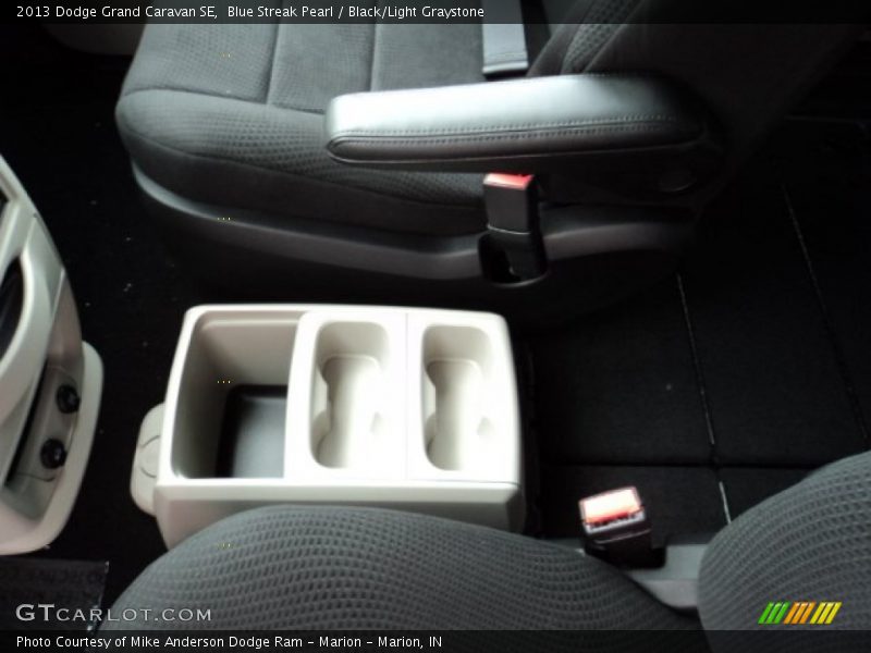 Blue Streak Pearl / Black/Light Graystone 2013 Dodge Grand Caravan SE