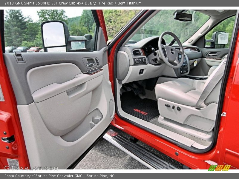 Door Panel of 2013 Sierra 3500HD SLT Crew Cab 4x4 Dually
