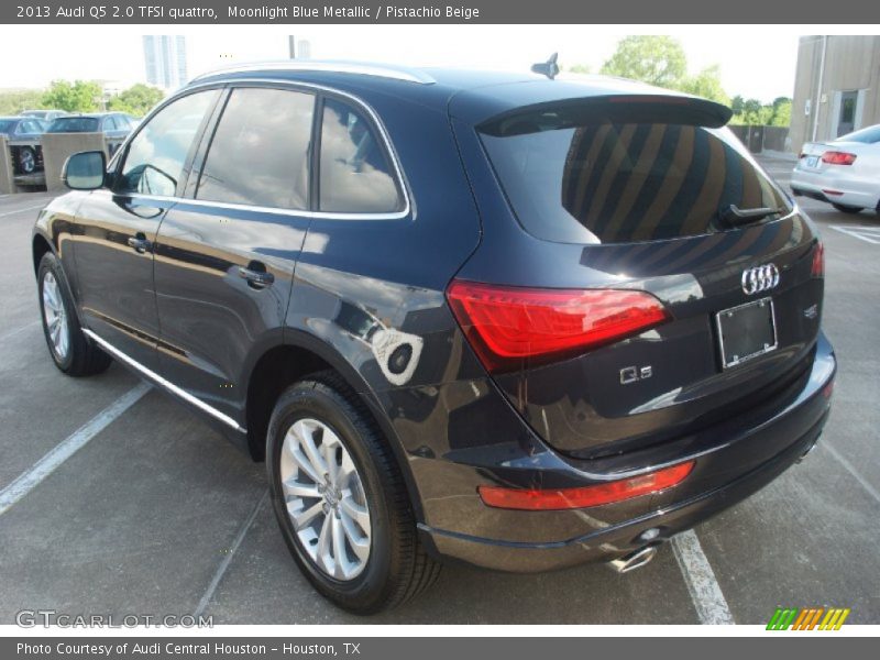 Moonlight Blue Metallic / Pistachio Beige 2013 Audi Q5 2.0 TFSI quattro