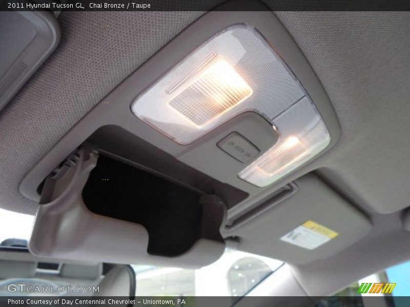 Chai Bronze / Taupe 2011 Hyundai Tucson GL