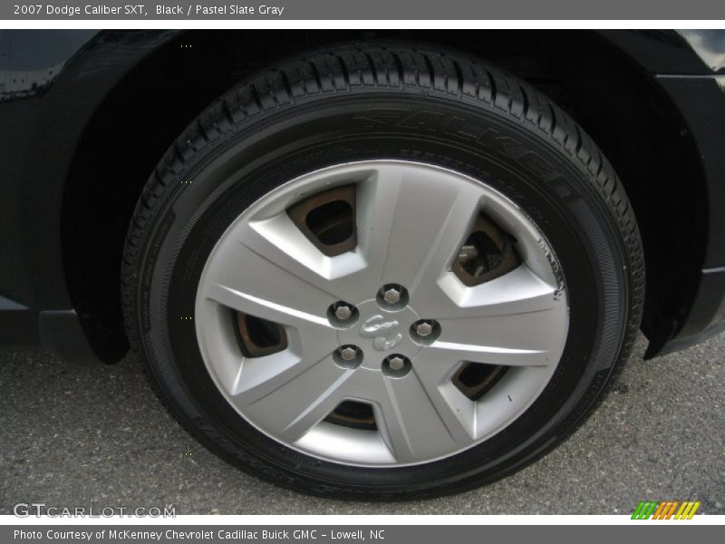  2007 Caliber SXT Wheel
