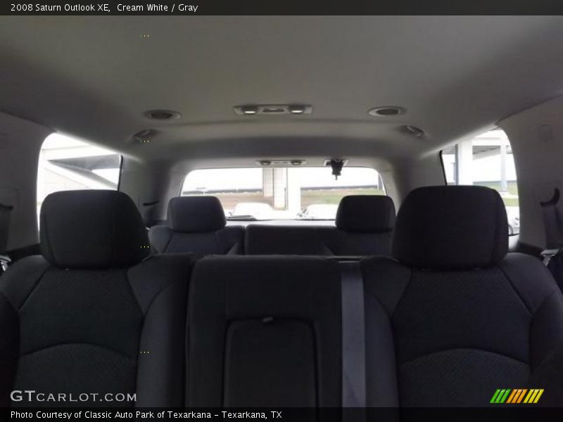 Cream White / Gray 2008 Saturn Outlook XE