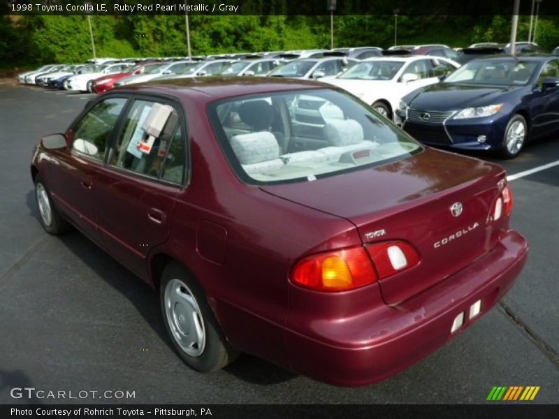 Ruby Red Pearl Metallic / Gray 1998 Toyota Corolla LE