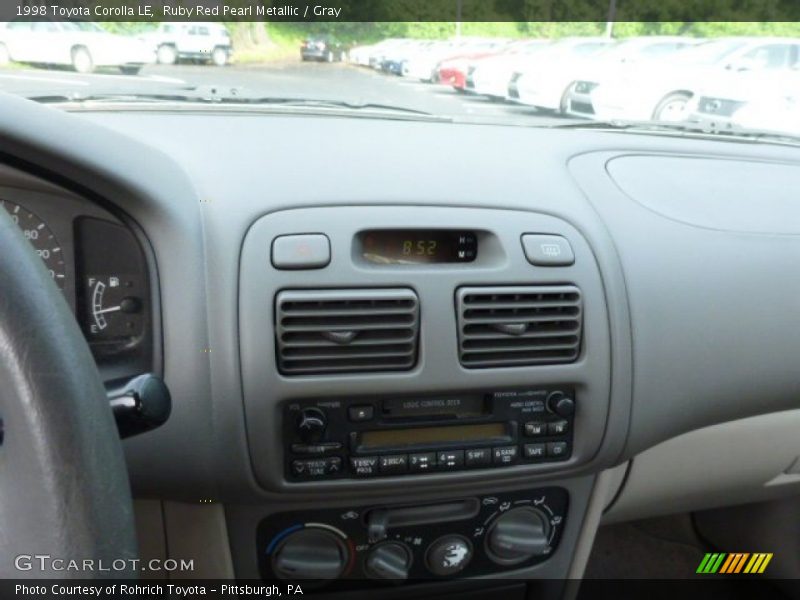 Ruby Red Pearl Metallic / Gray 1998 Toyota Corolla LE