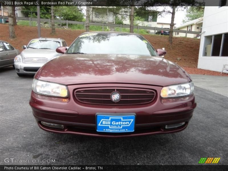 Bordeaux Red Pearl / Graphite 2001 Buick Regal LS
