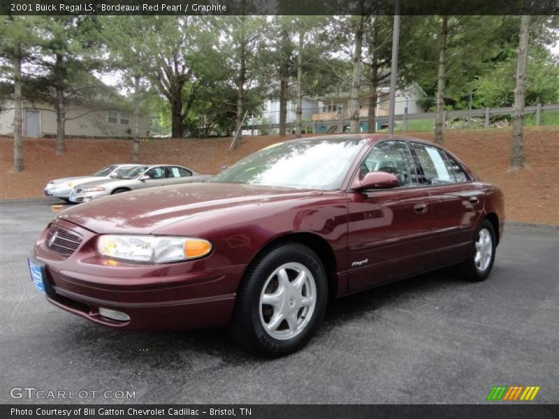 Bordeaux Red Pearl / Graphite 2001 Buick Regal LS