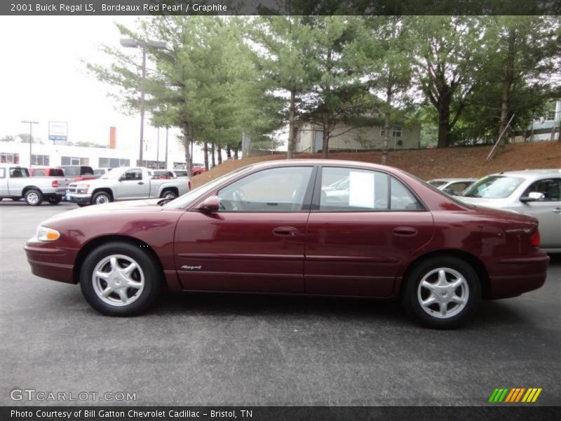 Bordeaux Red Pearl / Graphite 2001 Buick Regal LS