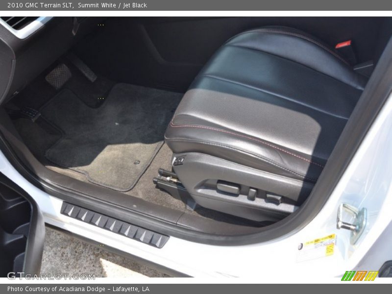 Summit White / Jet Black 2010 GMC Terrain SLT