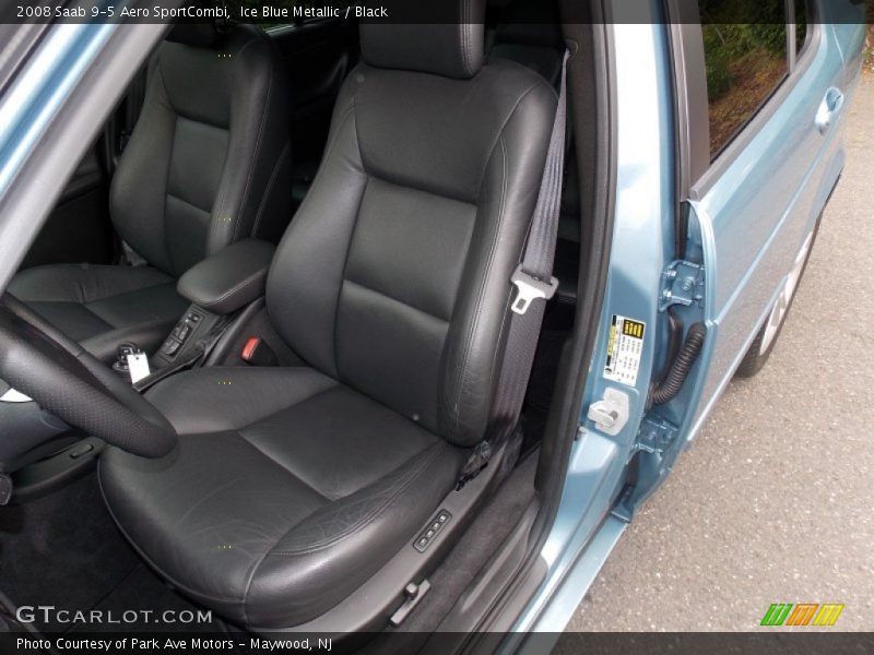 Front Seat of 2008 9-5 Aero SportCombi