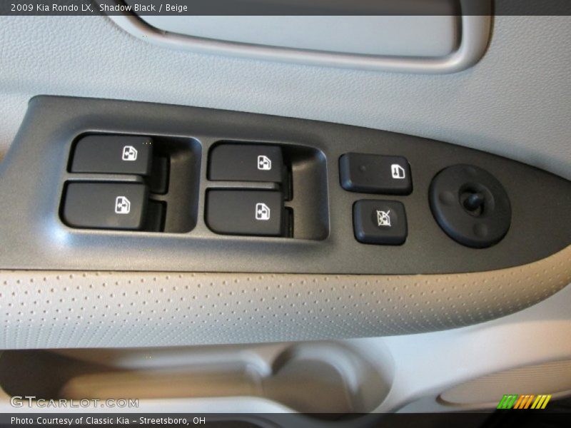 Controls of 2009 Rondo LX