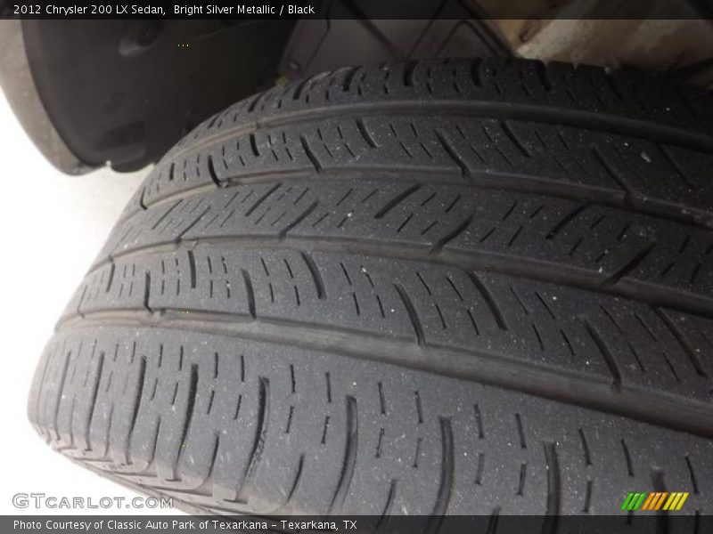Bright Silver Metallic / Black 2012 Chrysler 200 LX Sedan