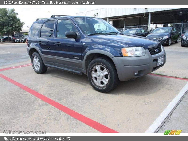 Front 3/4 View of 2002 Escape XLT V6