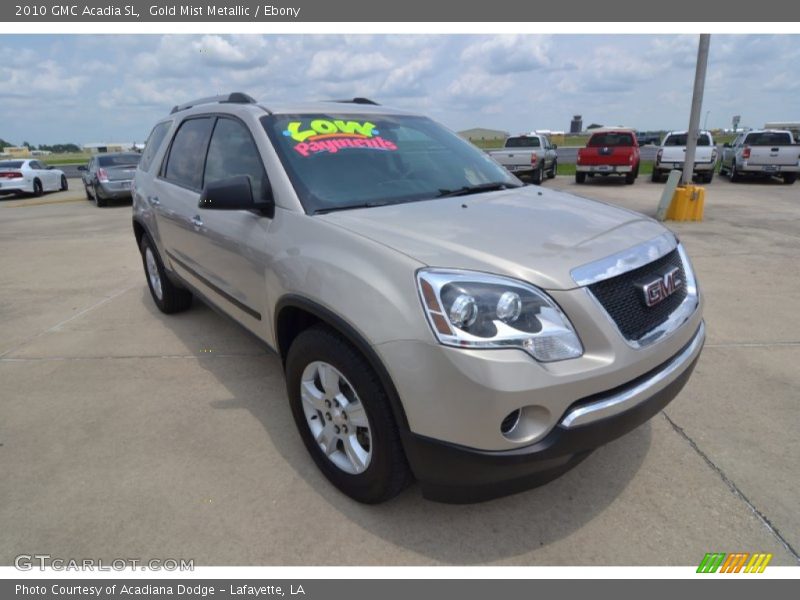 Front 3/4 View of 2010 Acadia SL