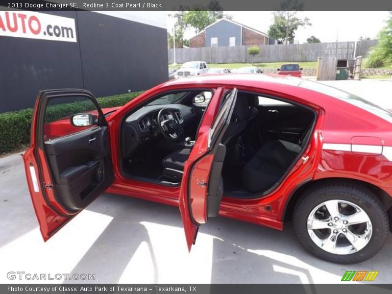 Redline 3 Coat Pearl / Black 2013 Dodge Charger SE