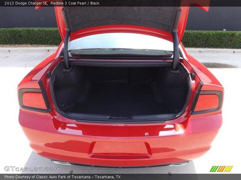 Redline 3 Coat Pearl / Black 2013 Dodge Charger SE