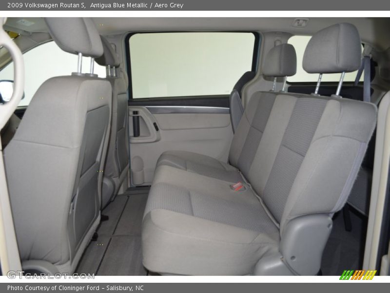 Rear Seat of 2009 Routan S