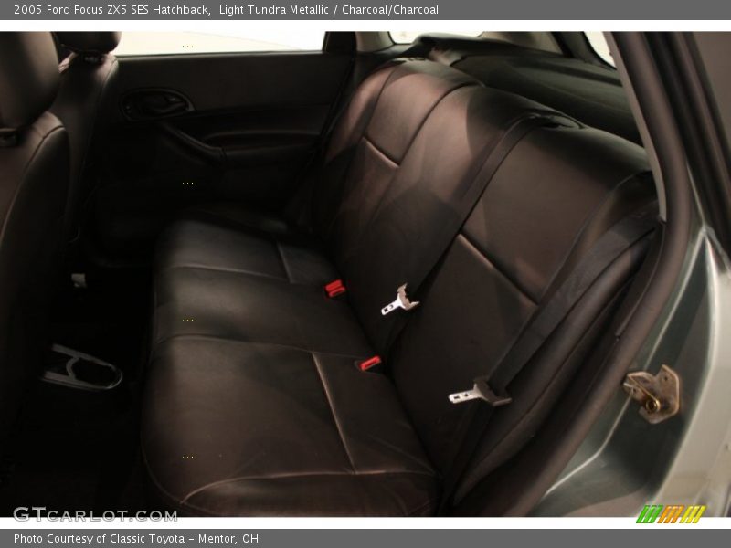 Light Tundra Metallic / Charcoal/Charcoal 2005 Ford Focus ZX5 SES Hatchback