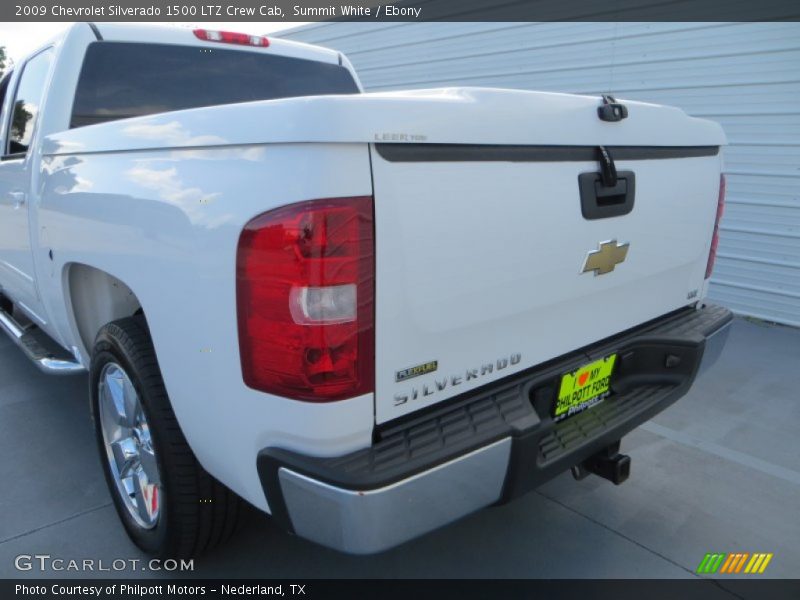 Summit White / Ebony 2009 Chevrolet Silverado 1500 LTZ Crew Cab