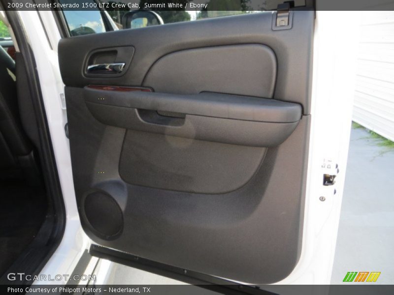 Summit White / Ebony 2009 Chevrolet Silverado 1500 LTZ Crew Cab
