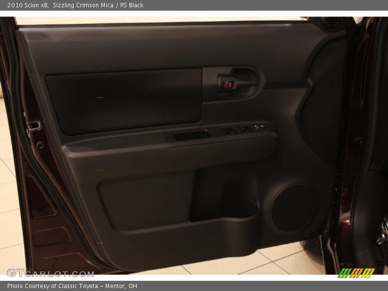 Sizzling Crimson Mica / RS Black 2010 Scion xB