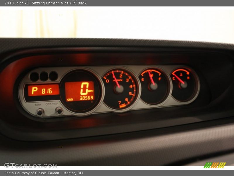 Sizzling Crimson Mica / RS Black 2010 Scion xB