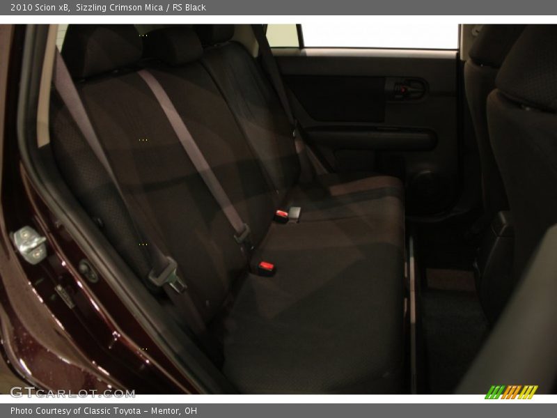 Sizzling Crimson Mica / RS Black 2010 Scion xB