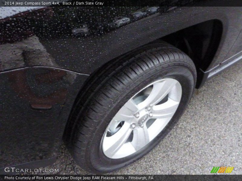 Black / Dark Slate Gray 2014 Jeep Compass Sport 4x4