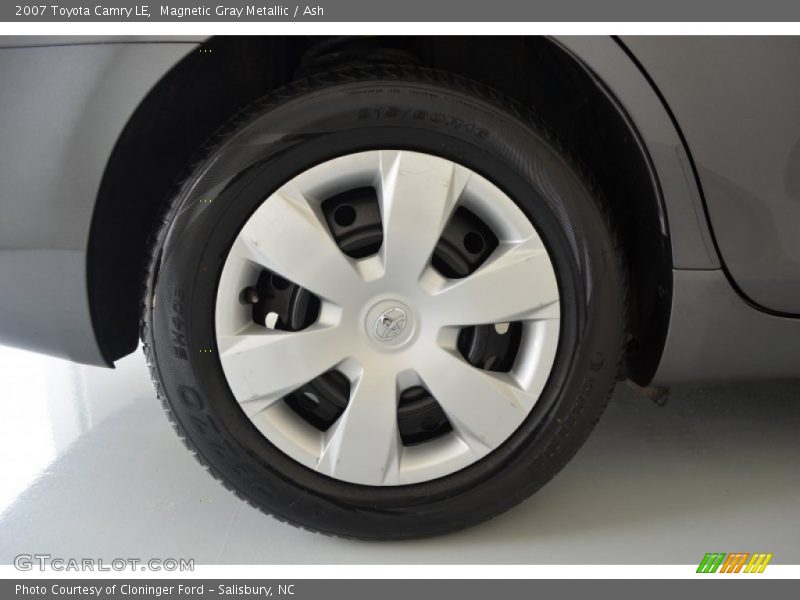 Magnetic Gray Metallic / Ash 2007 Toyota Camry LE