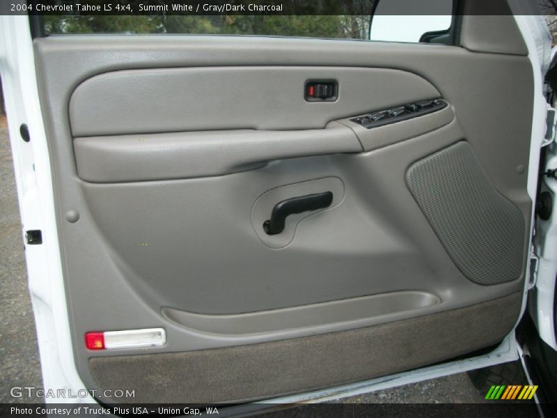 Summit White / Gray/Dark Charcoal 2004 Chevrolet Tahoe LS 4x4