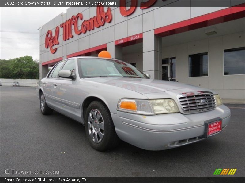 Silver Frost Metallic / Light Graphite 2002 Ford Crown Victoria