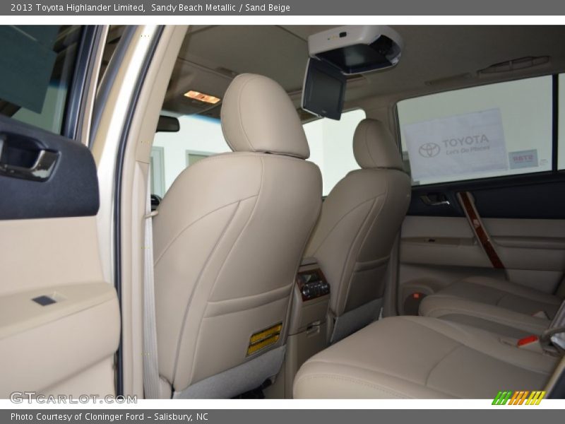 Sandy Beach Metallic / Sand Beige 2013 Toyota Highlander Limited